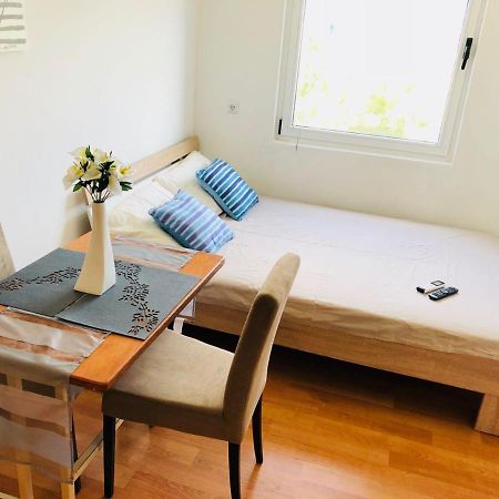 Rooms For Two With Private Bathroom Near Split Center Zewnętrze zdjęcie